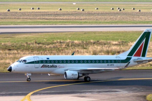 Alitalia (update 7): extended to October 16 the deadline for the submission of binding offers
